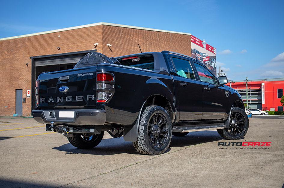 FORD-RANGER-VAPOR-MATTE-BLACK